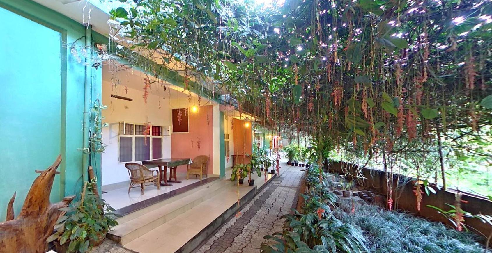 Wayanad Royal Stream Bed & Breakfast Kalpatta Ngoại thất bức ảnh
