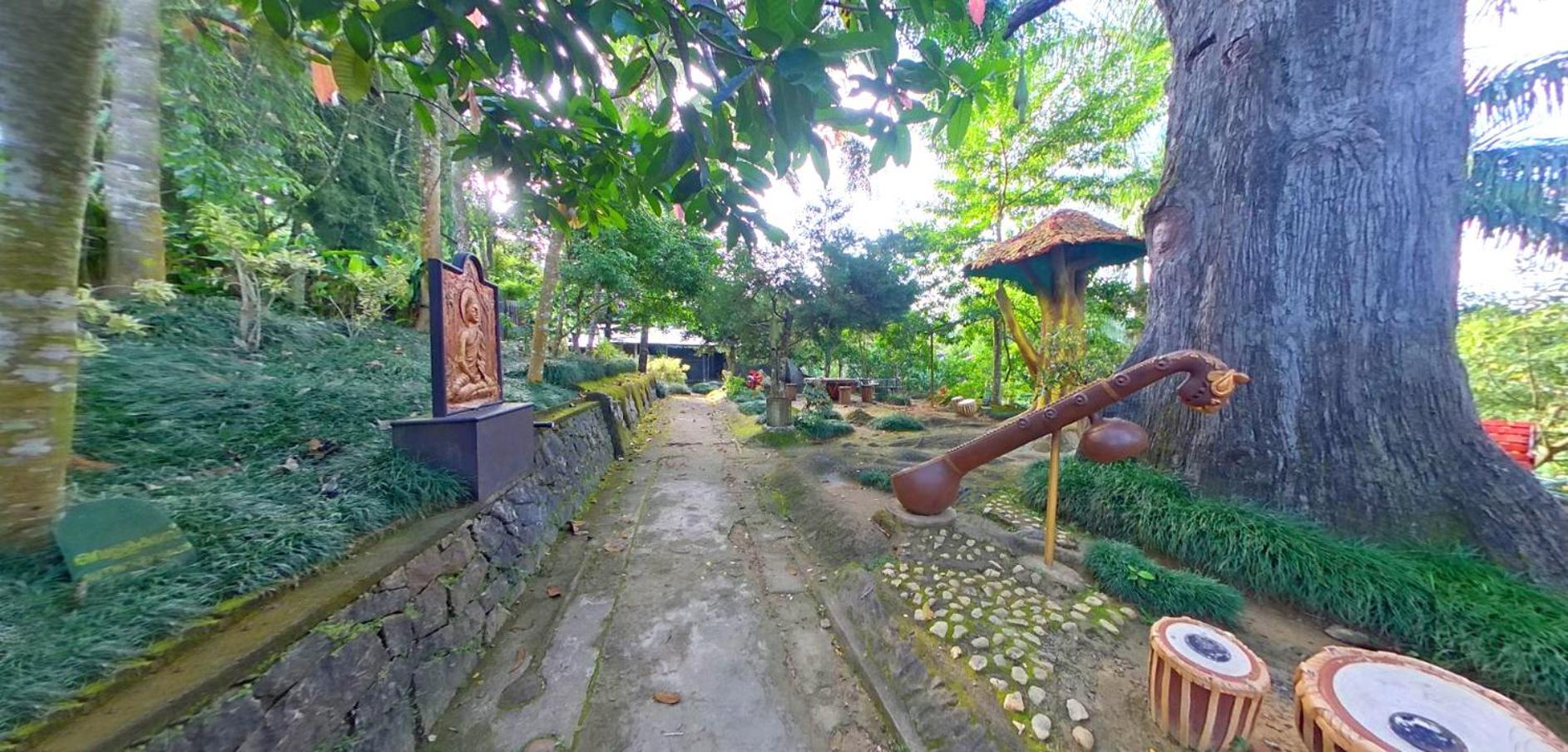 Wayanad Royal Stream Bed & Breakfast Kalpatta Ngoại thất bức ảnh